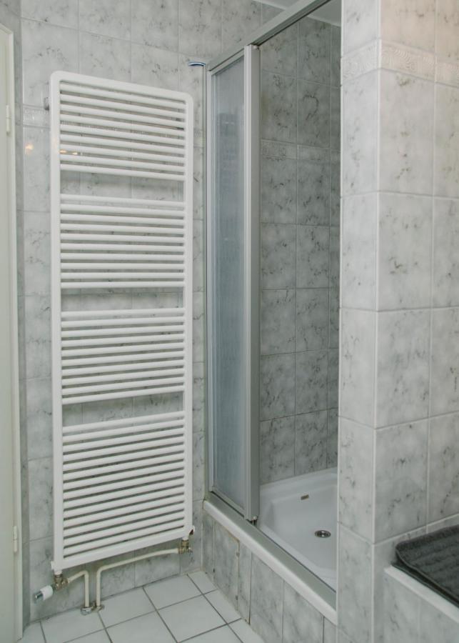 Gaestehaus Vigliarolo Gewerblich Jedes Zimmer Eigenes Bad Gemeinschaftskueche Elmshorn Exterior foto