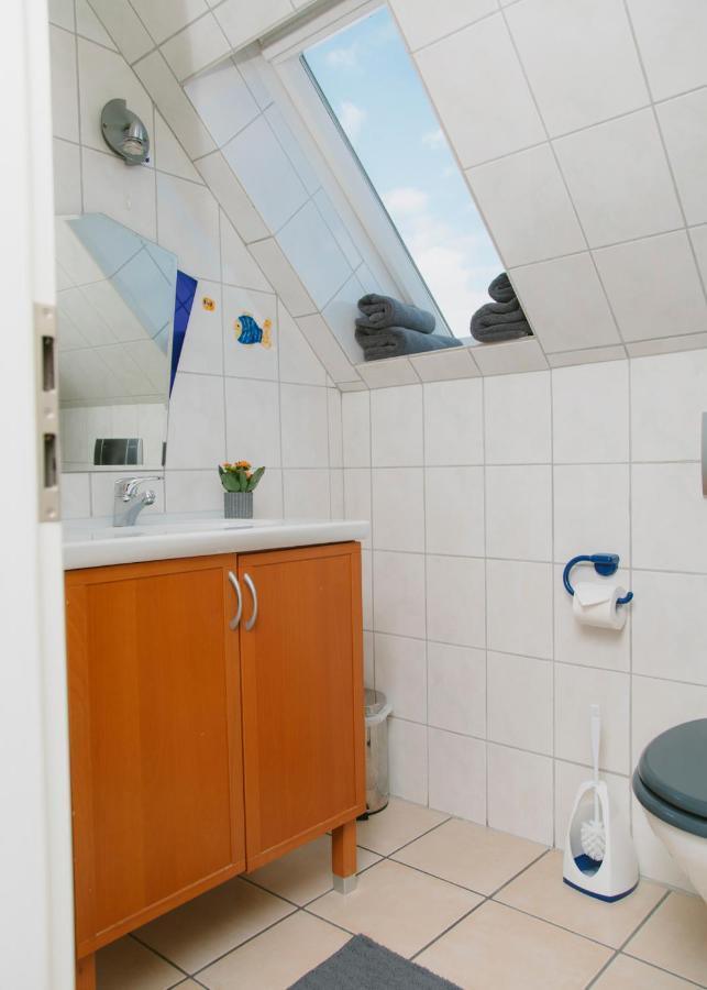 Gaestehaus Vigliarolo Gewerblich Jedes Zimmer Eigenes Bad Gemeinschaftskueche Elmshorn Exterior foto
