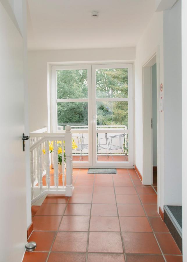 Gaestehaus Vigliarolo Gewerblich Jedes Zimmer Eigenes Bad Gemeinschaftskueche Elmshorn Exterior foto